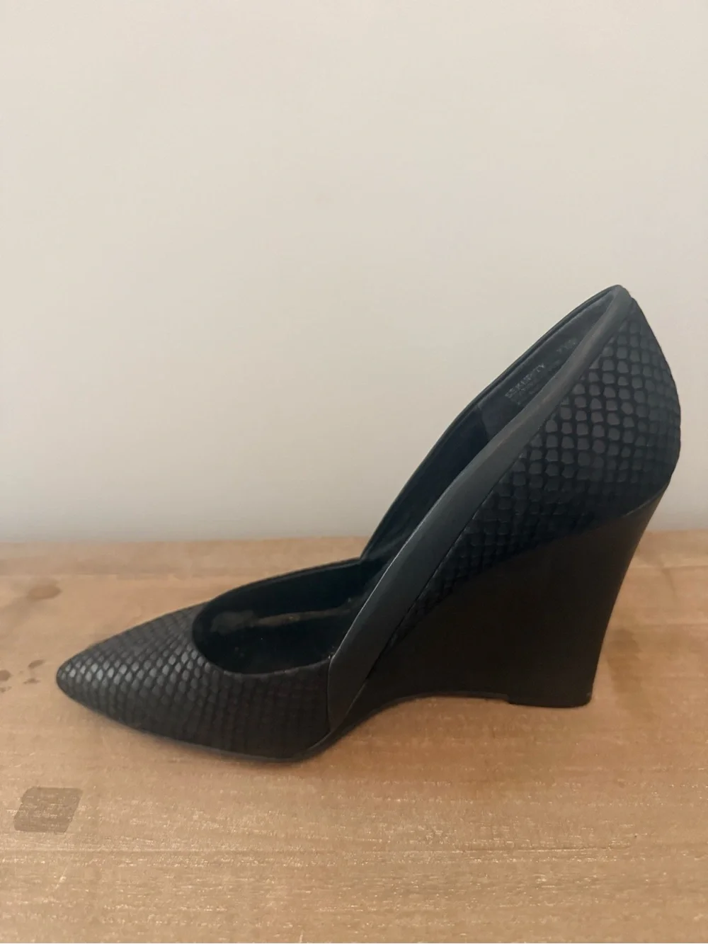 Steven by Steve Madden Black Snakeskin Pointed-Toe Pumps